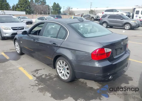 2007 BMW 335I z USA, uszkodzony, nr VIN WBAVB73507PA85875